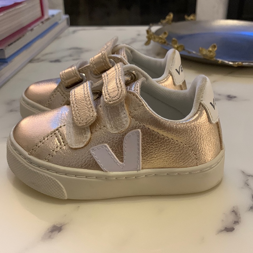 Veja gold toddler shoes size 6- great condition